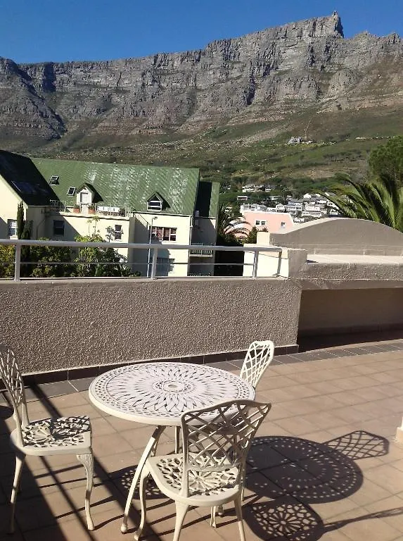*** Konukevi Fahrenheit B&B Cape Town Güney Afrika