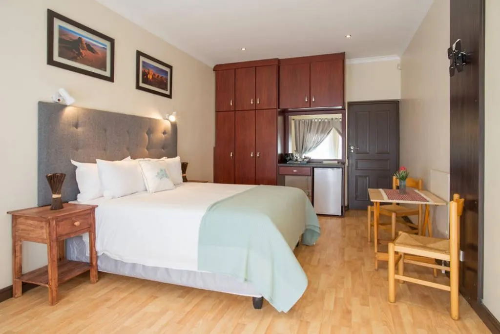 Konukevi Fahrenheit B&B Cape Town